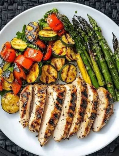 Healthy chicken meal